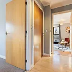 Julie's 2 Bed Wilson St