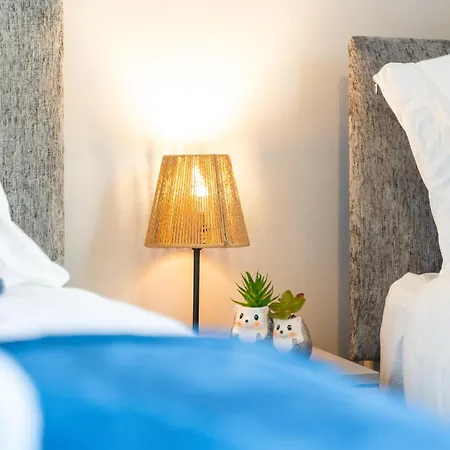 Julie's 2 Bed Wilson St * Bristol