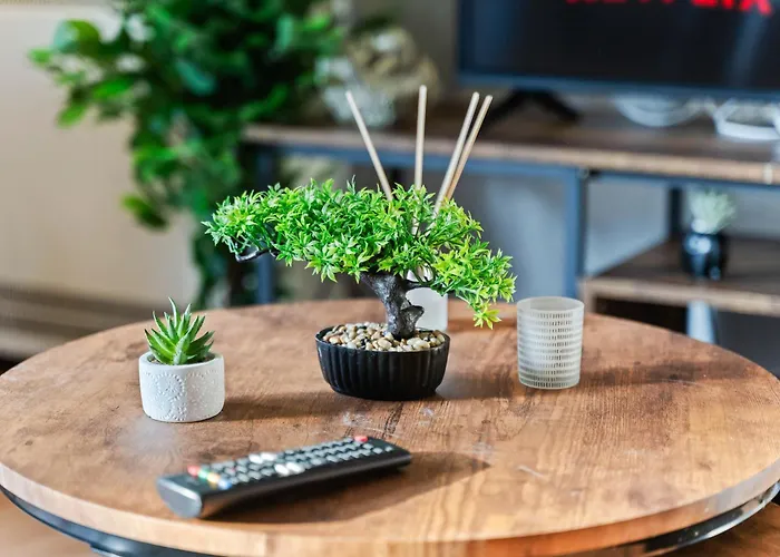 Julie's 2 Bed Wilson St Διαμέρισμα